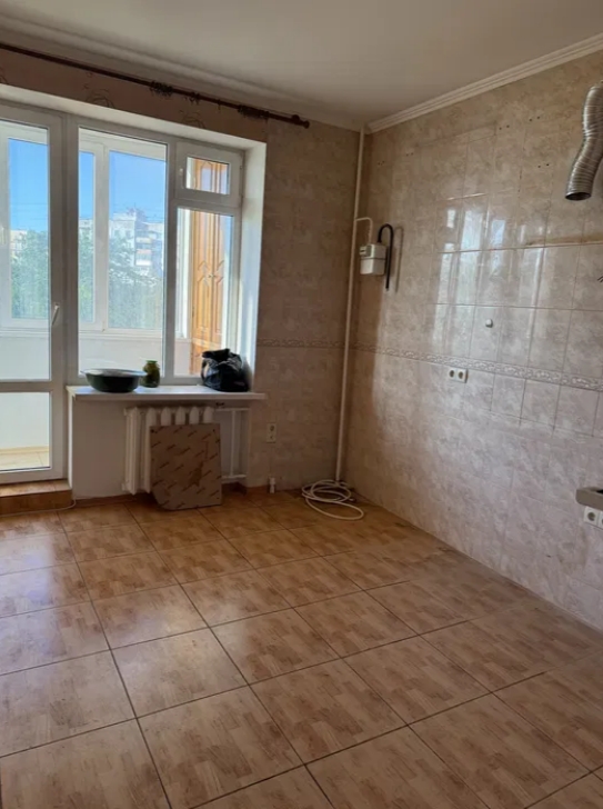 продажа трехкомнатной квартиры номер A-173818 в Киевском районе, фото номер 8
